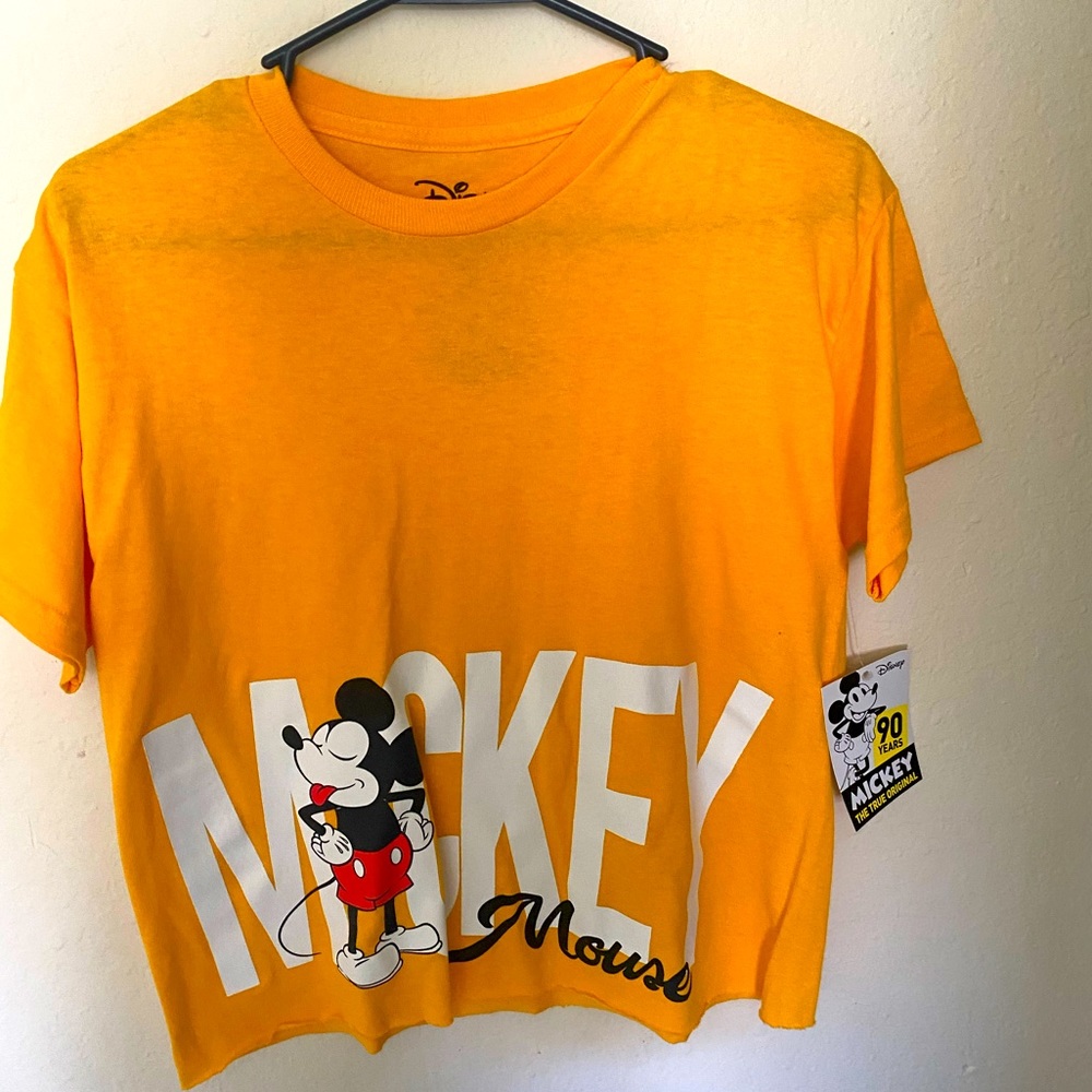 AUTHENTIC DISNEY KIDS / YOUNG ADULTS SHIRT SIZE SMALL